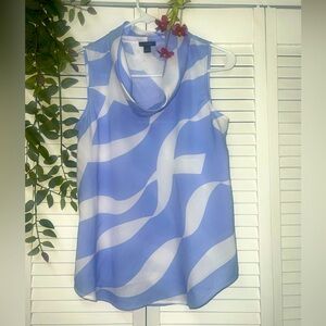 Ann Taylor Light Blue and White Patterned Blouse collared Hamptons classy s